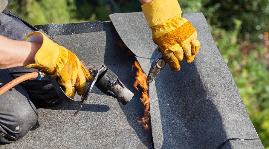 Expert Emergency Roof Repairs services in Galva, IL